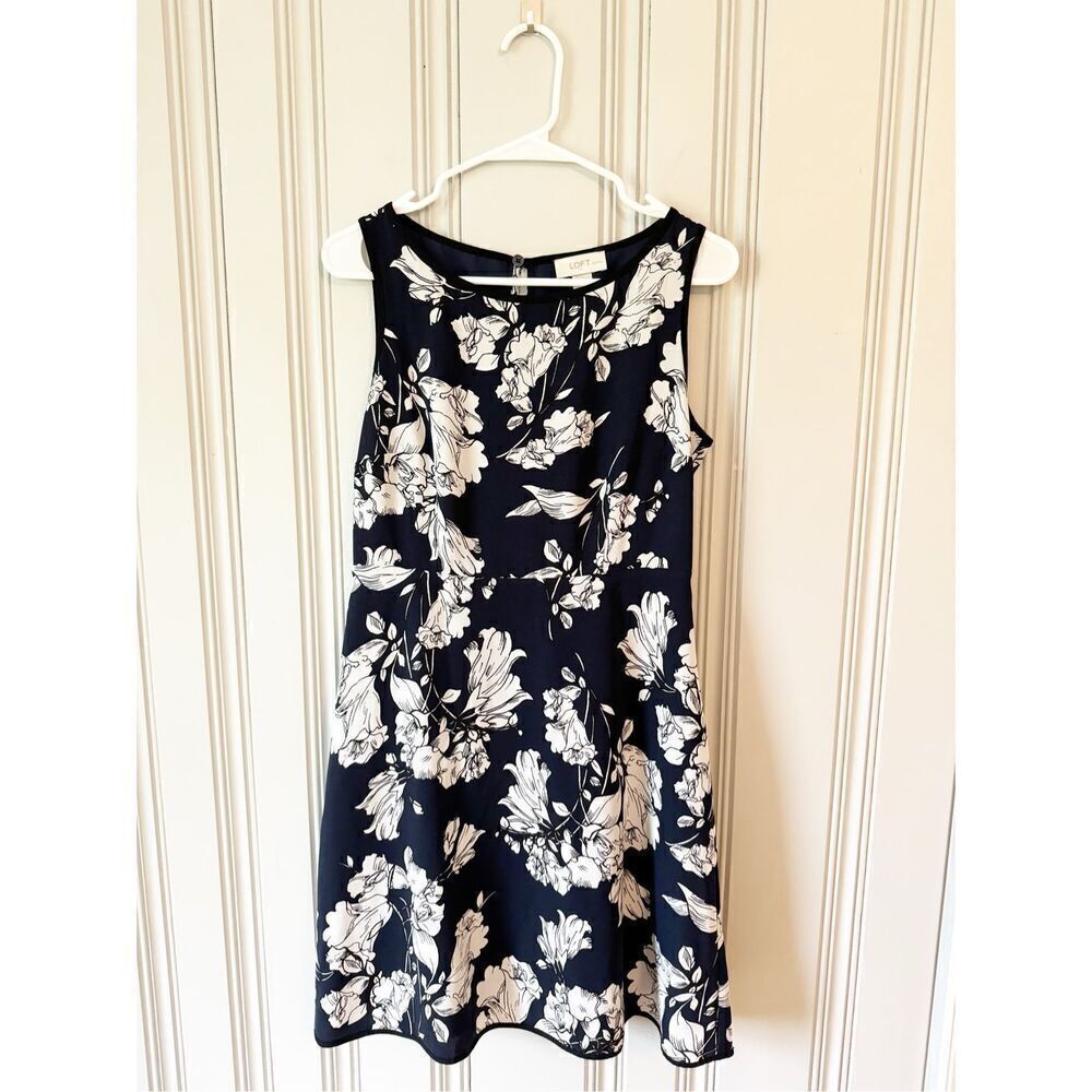 LOFT Navy Blue Sleeveless Dress White Flowers Petite, size 4P